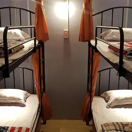 Sky House Hostel Ho Chi Minh City Exterior photo
